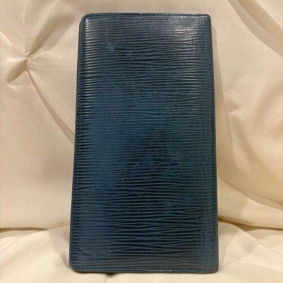 Vintage Louis Vuitton Blue Epi Checkbook Style Cardholder Long Wallet - Picture 3 of 10